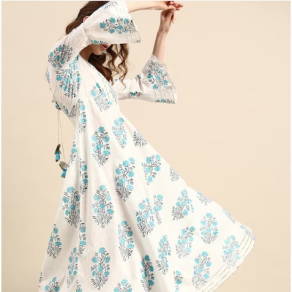 Floral Printed Bell Sleeves Fit & Flare Ethnic Dress